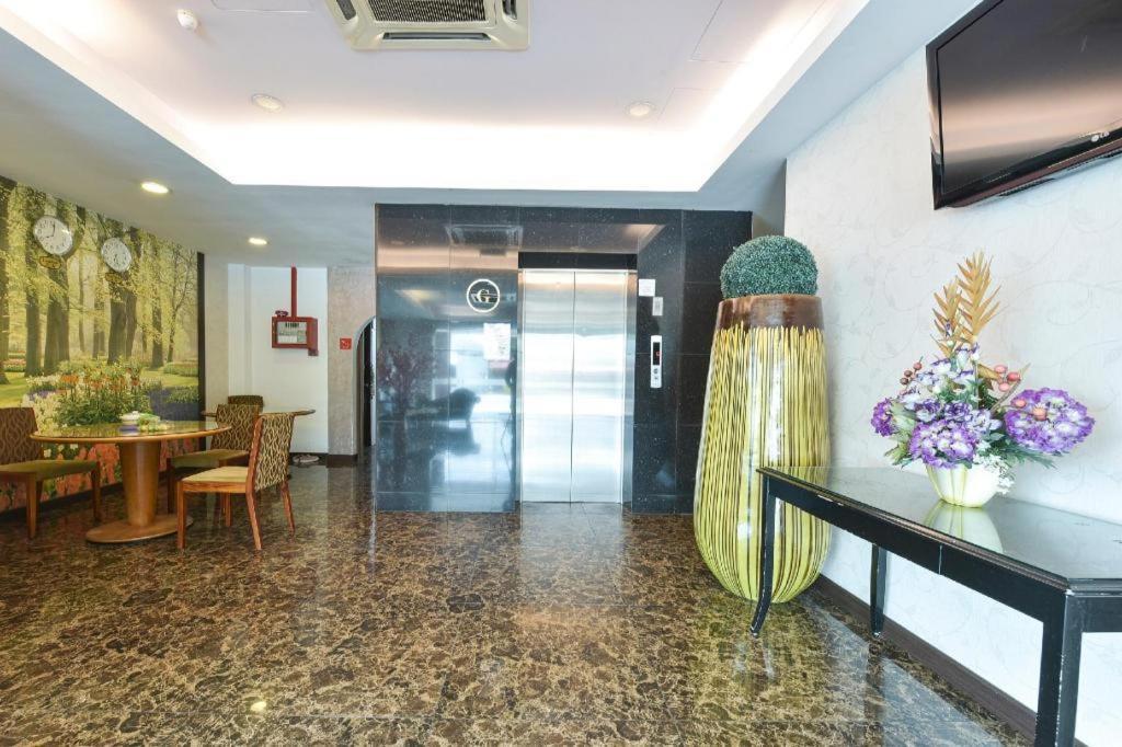 Grand Ct Hotel Malacca Exterior foto